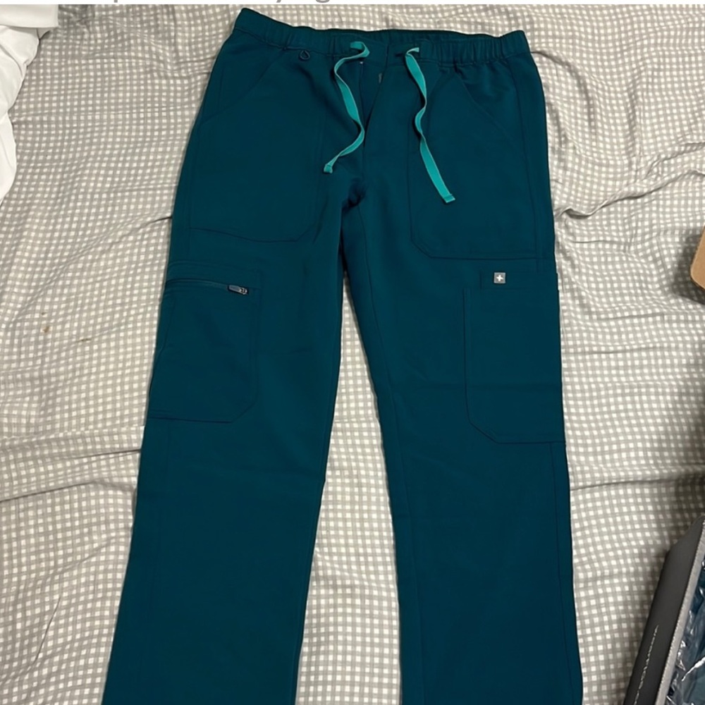 Figs cargo pants xs Caribbean blue
